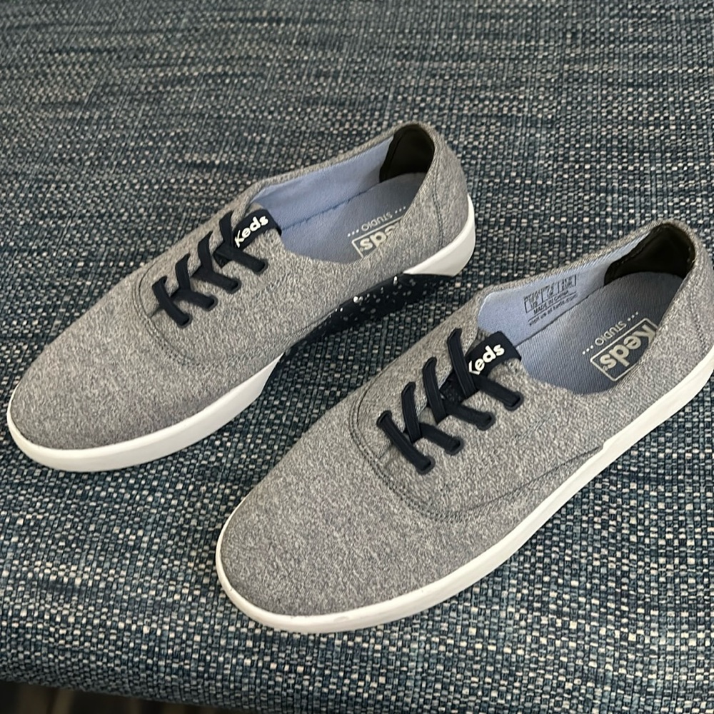Women’s Keds Studio size 10